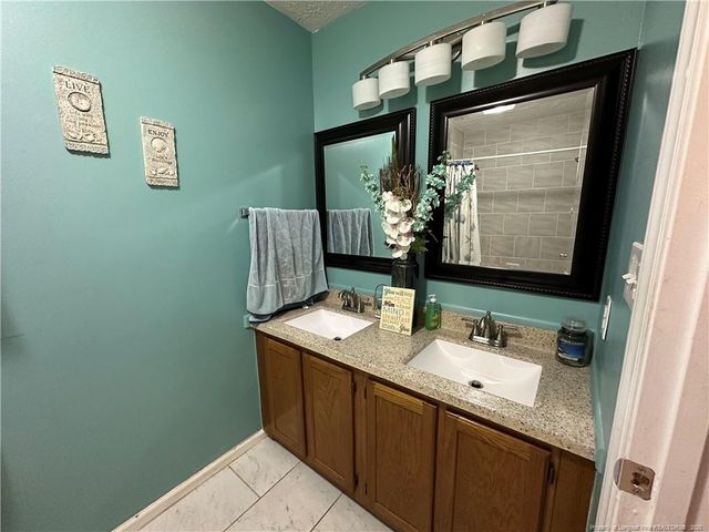 7453 Avila Drive, Fayetteville, NC 28314