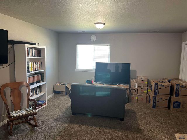 1227 JUNEAU DR, Box Elder, SD 57719