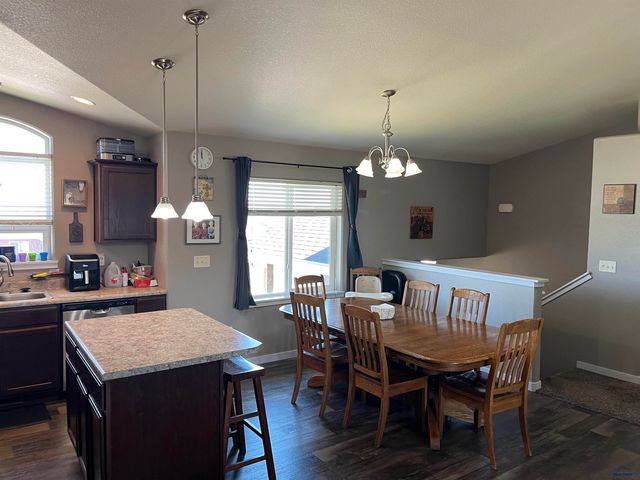 1227 JUNEAU DR, Box Elder, SD 57719