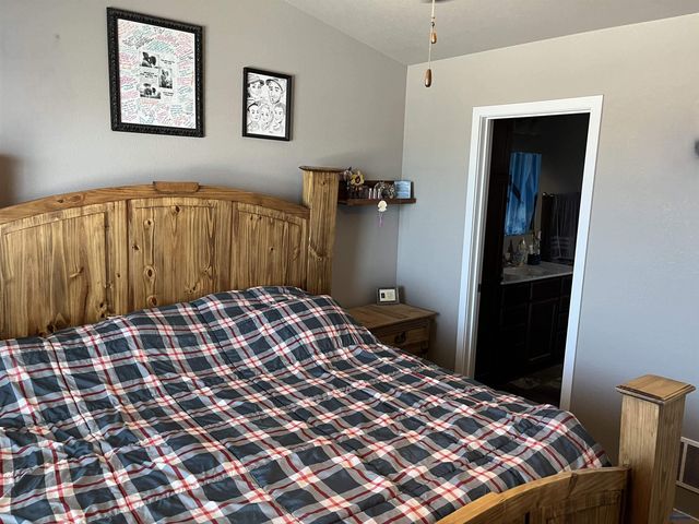 1227 JUNEAU DR, Box Elder, SD 57719