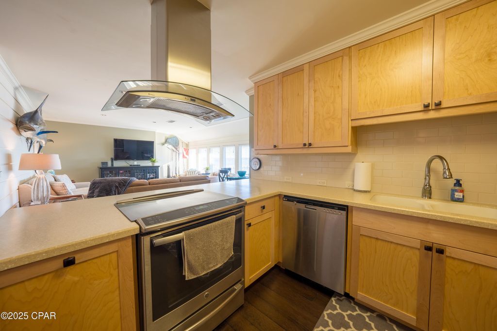 Image 14 of property listing at 4286 Kingfish Lane 286, Panama City Beach, FL 32408