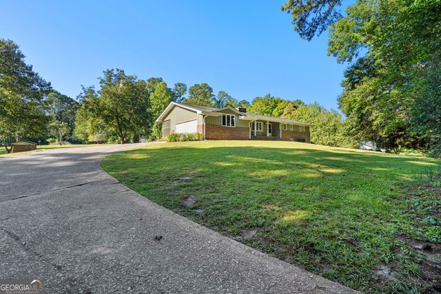 145 Ginger Cake Drive, Fayetteville, GA 30214