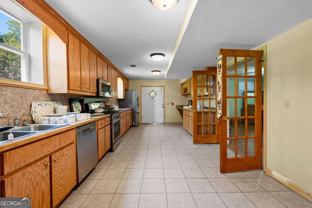 145 Ginger Cake Drive, Fayetteville, GA 30214