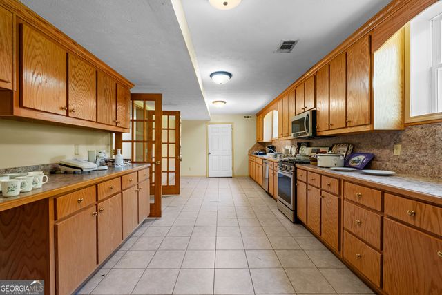 145 Ginger Cake Drive, Fayetteville, GA 30214