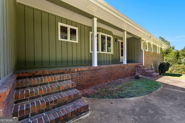 145 Ginger Cake Drive, Fayetteville, GA 30214
