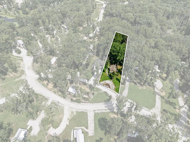 292 Waters Edge Way, Tracy City, TN 37387