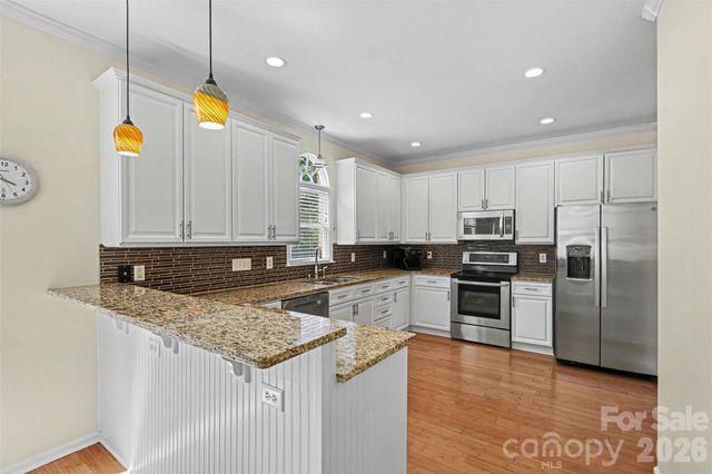 104 Southern Cross Lane, Matthews, NC 28105