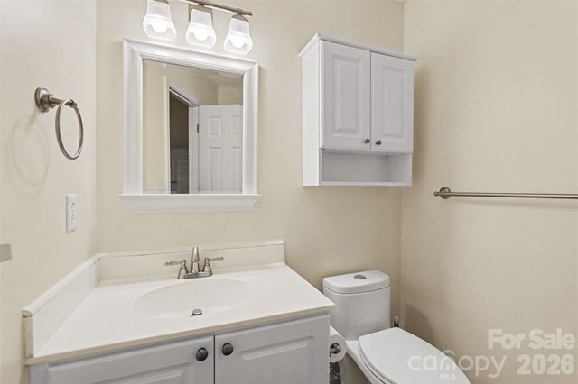 104 Southern Cross Lane, Matthews, NC 28105