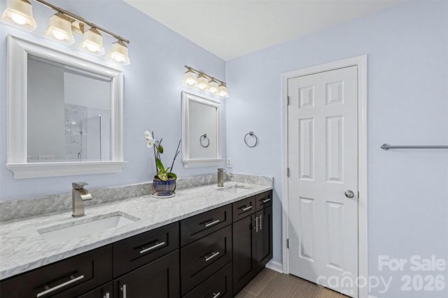 104 Southern Cross Lane, Matthews, NC 28105
