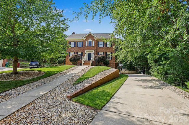 104 Southern Cross Lane, Matthews, NC 28105
