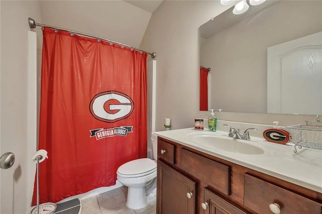 6204 Oakdale Ridge Court SE, Mableton, GA 30126