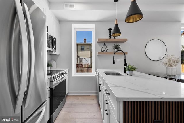 623 Kennedy St NW Unit 4, Washington, DC 20011