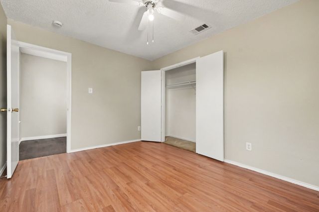 2016 Cardinal Lane, Lewisville, TX 75077