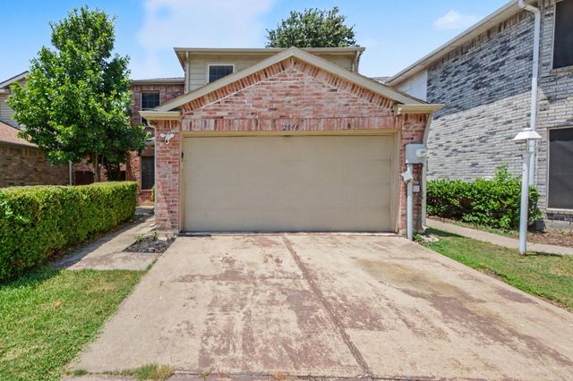 2016 Cardinal Lane, Lewisville, TX 75077