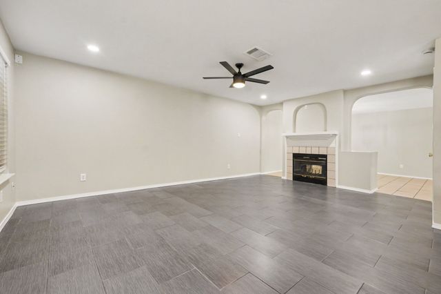2016 Cardinal Lane, Lewisville, TX 75077