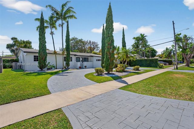 9440 SW 54th St, Miami, FL 33165