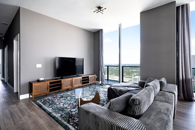 480 NE 31st Street Ph5104, Miami, FL 33137