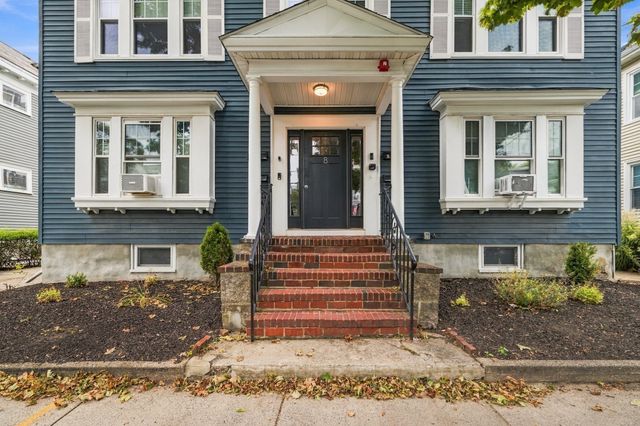 8 Gardner St 2, Salem, MA 01970
