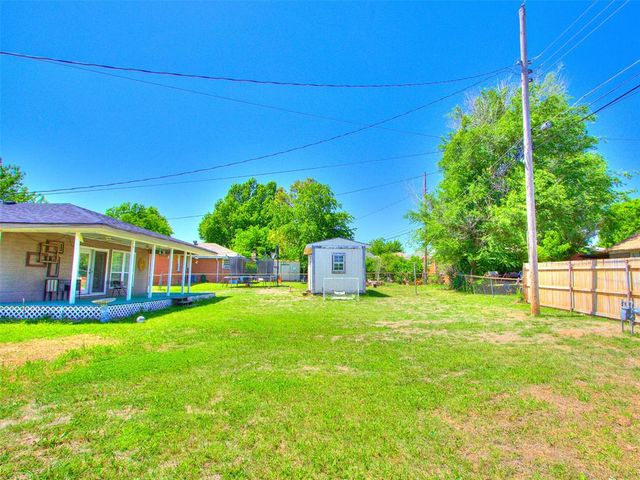 125 E Beard Drive, Midwest City, OK 73110