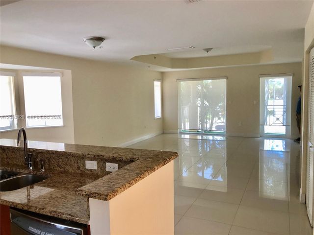 18451 NE 27th Place, Aventura, FL 33160