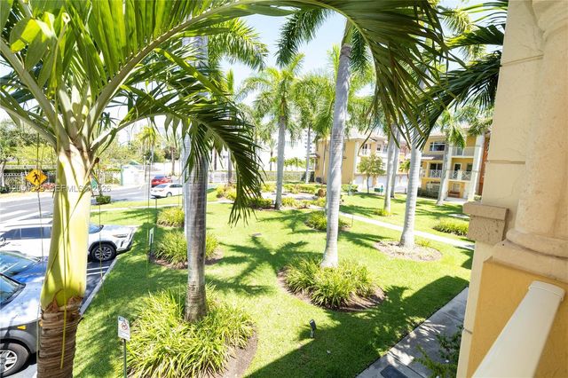 18451 NE 27th Place, Aventura, FL 33160