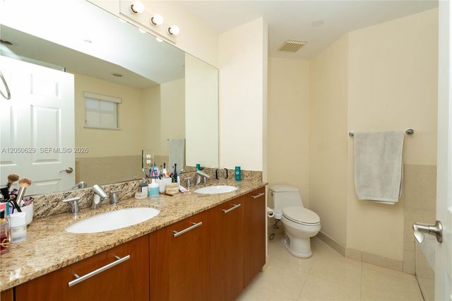 18451 NE 27th Place, Aventura, FL 33160