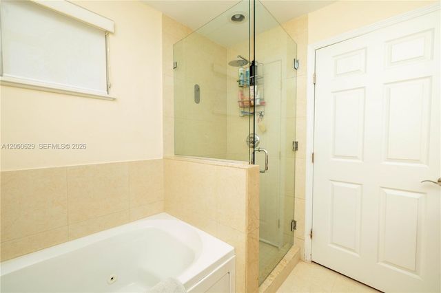 18451 NE 27th Place, Aventura, FL 33160