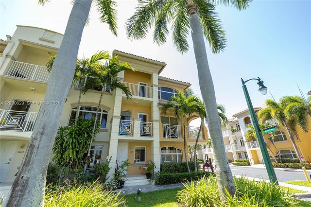 18451 NE 27th Place, Aventura, FL 33160