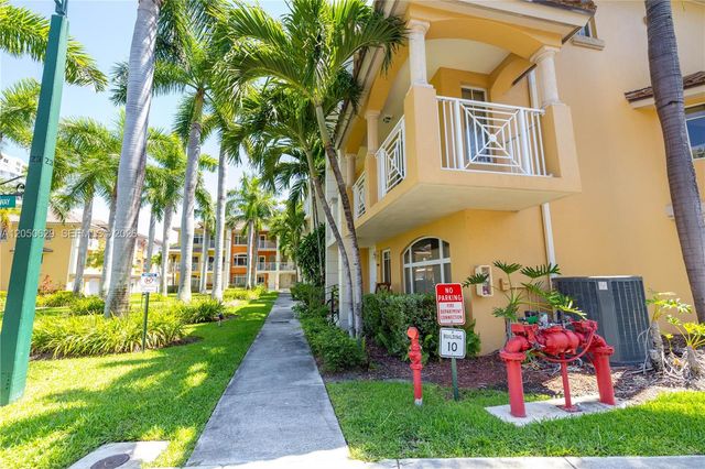 18451 NE 27th Place, Aventura, FL 33160