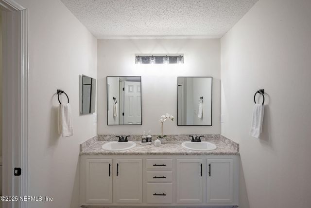 2684 GLENHAVEN Drive, Green Cove Springs, FL 32043