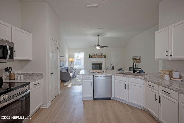 2684 GLENHAVEN Drive, Green Cove Springs, FL 32043