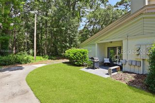 96 Mathews Dr Apt 34, Hilton Head Island, SC 29926