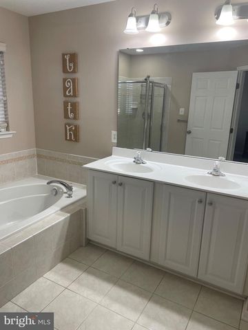 29 BALTIC LN, Ranson, WV 25438
