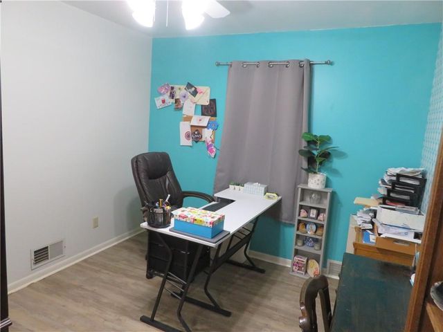 2207 NW Polk Street, Topeka, KS 66608