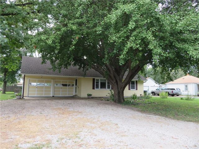 2207 NW Polk Street, Topeka, KS 66608
