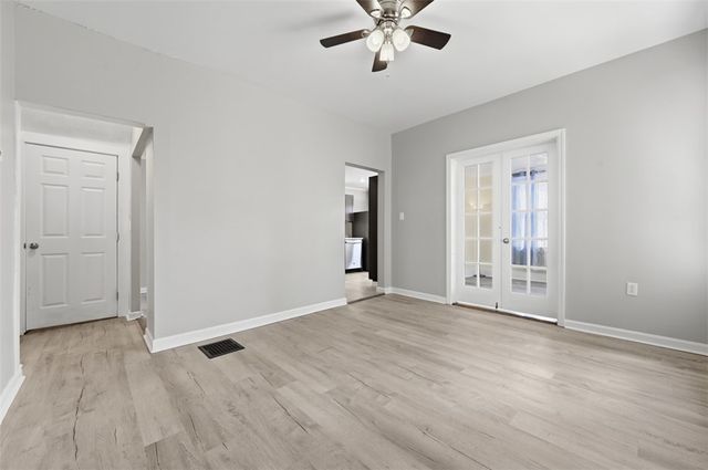815 Maplewood Ave, Ambridge, PA 15003