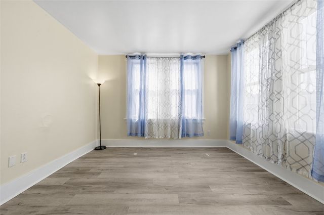 815 Maplewood Ave, Ambridge, PA 15003