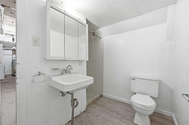 815 Maplewood Ave, Ambridge, PA 15003