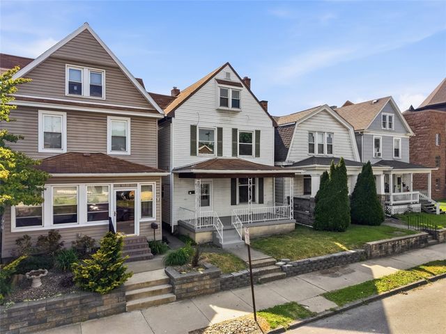 815 Maplewood Ave, Ambridge, PA 15003