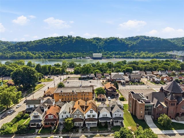 815 Maplewood Ave, Ambridge, PA 15003
