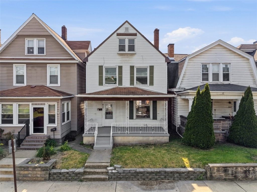 815 Maplewood Ave, Ambridge, PA 15003