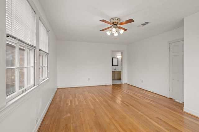 3223 Charleston, Houston, TX 77021