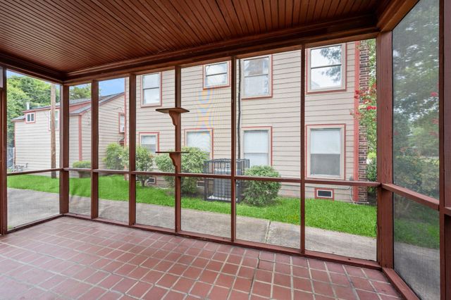 3223 Charleston, Houston, TX 77021