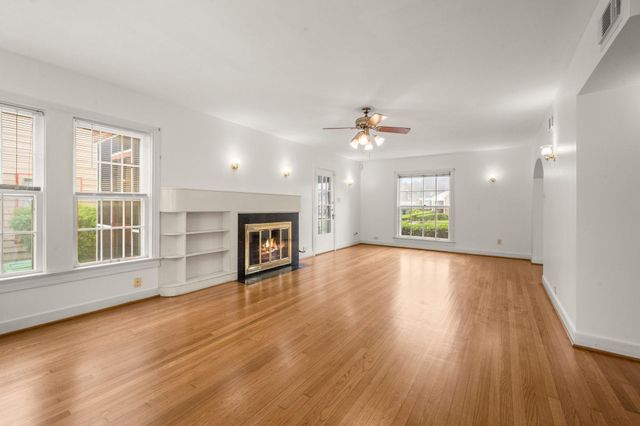 3223 Charleston, Houston, TX 77021