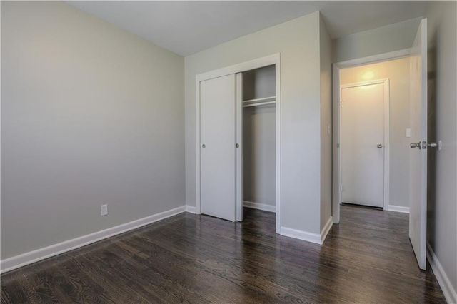 1 Walnut Street, Lee's Summit, MO 64063