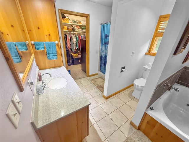 3310 Remington Road, Eau Claire, WI 54703