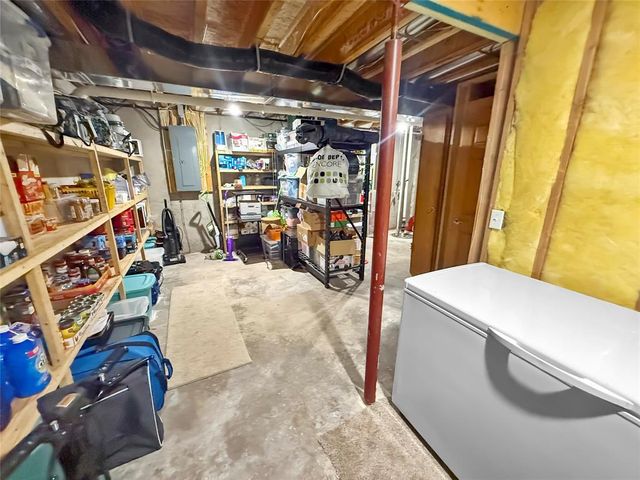 3310 Remington Road, Eau Claire, WI 54703