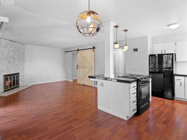 3329 Ne 162ND Ave, Portland, OR 97230