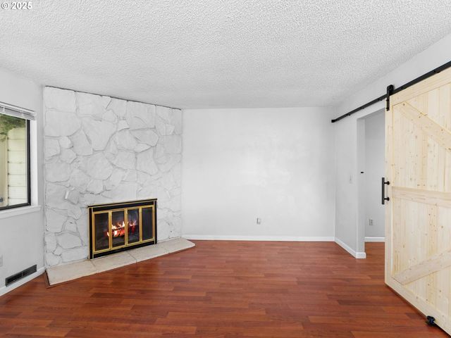 3329 Ne 162ND Ave, Portland, OR 97230