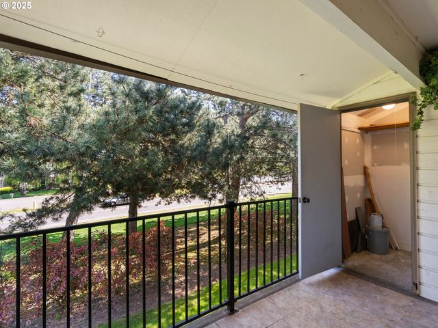 3329 Ne 162ND Ave, Portland, OR 97230
